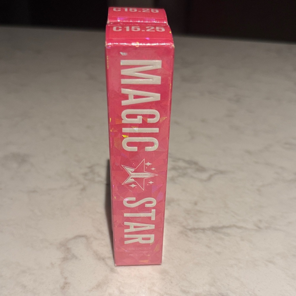 Magic Star by Jeffree Star concealer - C15.25
